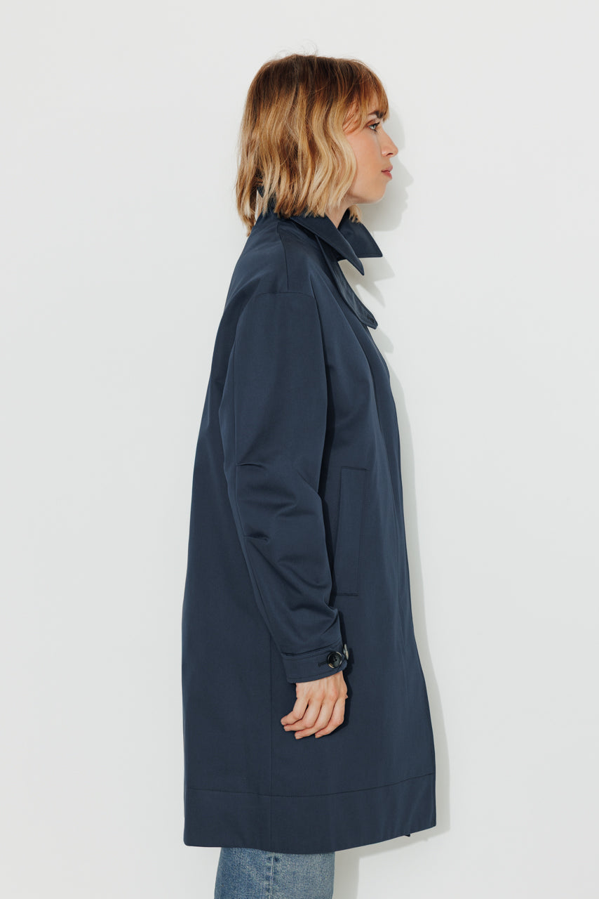 SAUZET - Trench oversize 100% coton déperlant MARINE - Trench & Coat