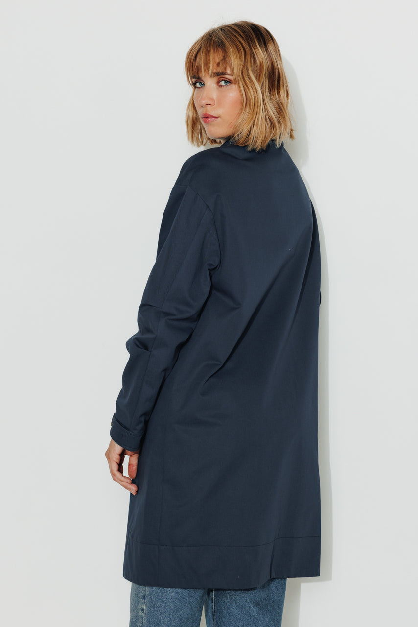 SAUZET - Trench oversize 100% coton déperlant MARINE - Trench & Coat