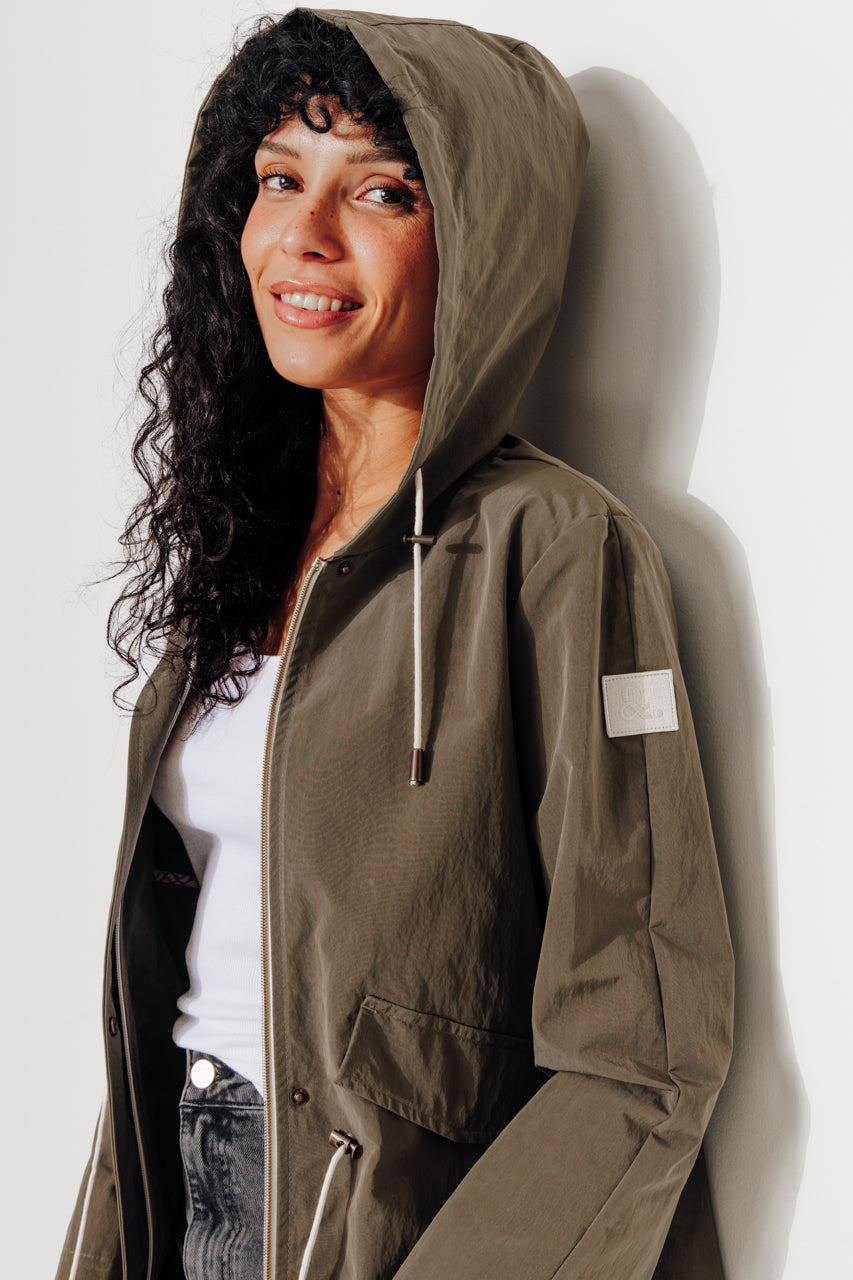 FRAISIER - Parka courte tissu finition satiné Vert kaki / Army green - Trench & Coat