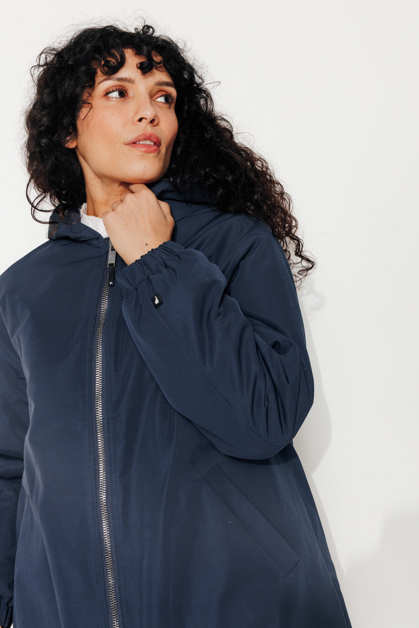 PINACEA - PINACEA - Parka mi longue ouatinée en coton déperlant marine MARINE - Trench & Coat