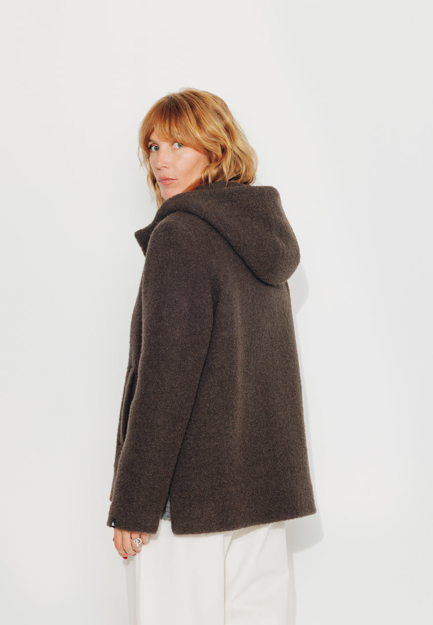 CORMOZ - CORMOZ - Manteau court en bouclette de laine vierge marron Marron / Brown - Trench & Coat