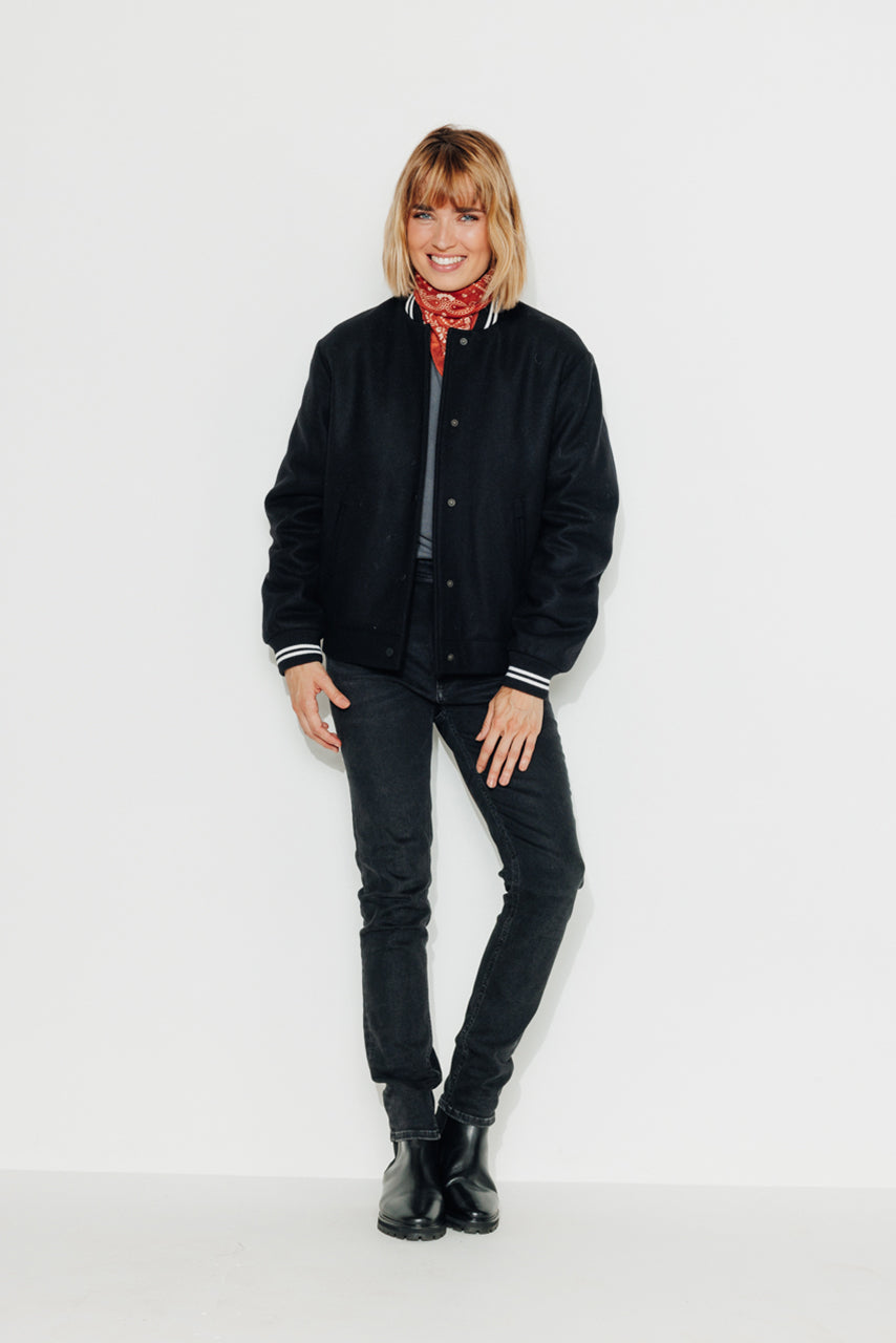 YOLET-Bombers padded bomber in black wool cloth