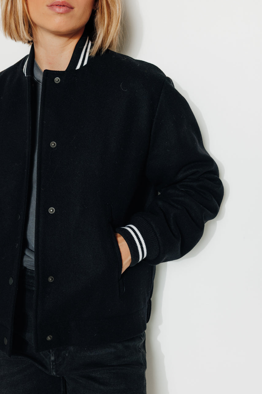 YOLET-Bombers padded bomber in black wool cloth