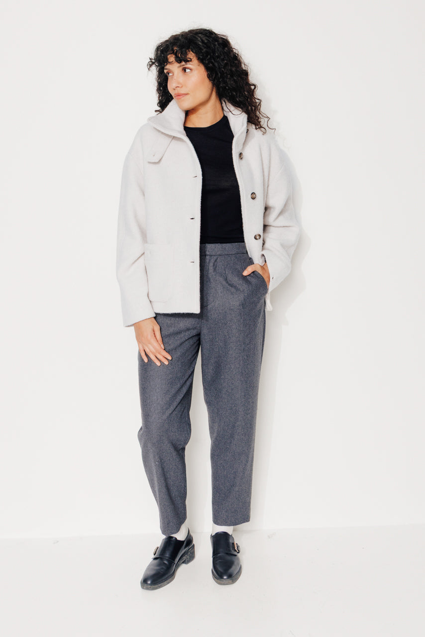 SEQUOIA - SEQUOIA - Manteau court en gabardine de laine bouclée recyclée écru ECRU - Trench & Coat