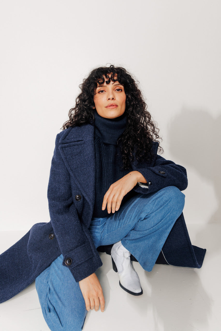MONSTERA - MONSTERA - Manteau long oversize en laine vierge marine MARINE - Trench & Coat