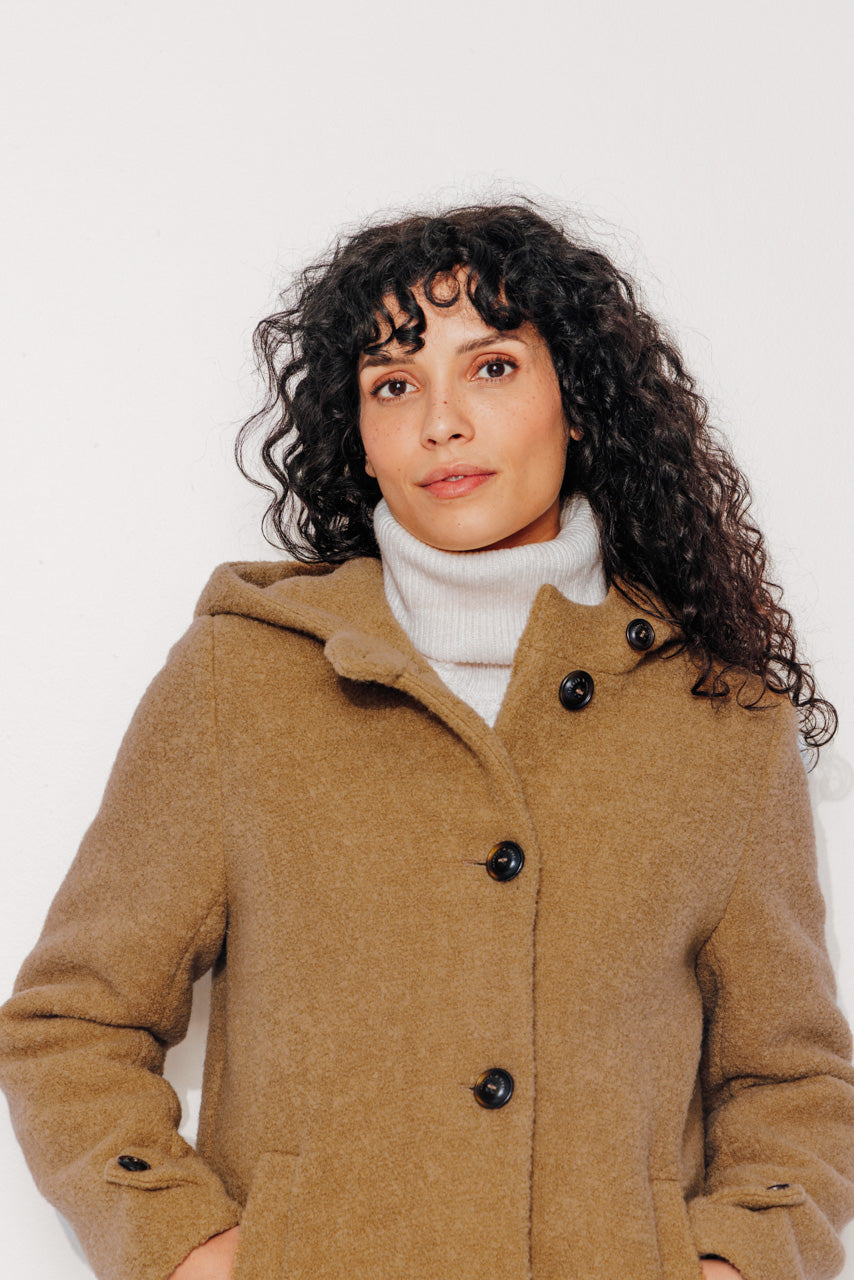 NEFLIER - NEFLIER - Manteau mi-long à capuche en bouclette de laine vierge moutarde MOUTARDE - Trench & Coat