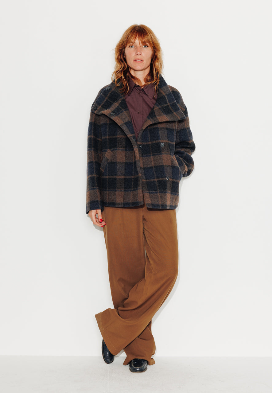 CABRILLET - CABRILLET - Manteau court oversize en lainage à carreaux marron et bleu BLEU/MARRON - Trench & Coat