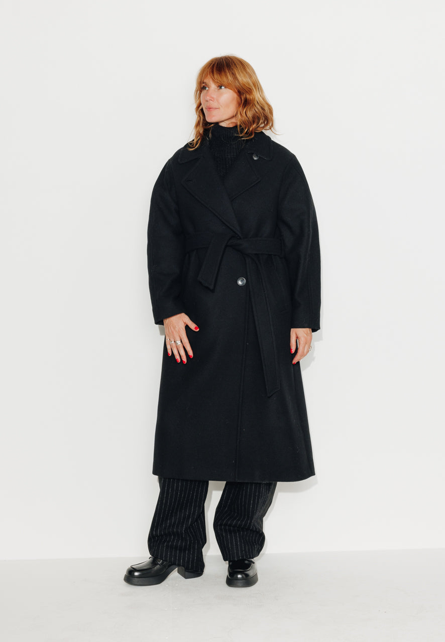 LONGTROENE - LONGTROENE - Manteau long oversize en drap de laine vierge noir NOIR - Trench & Coat
