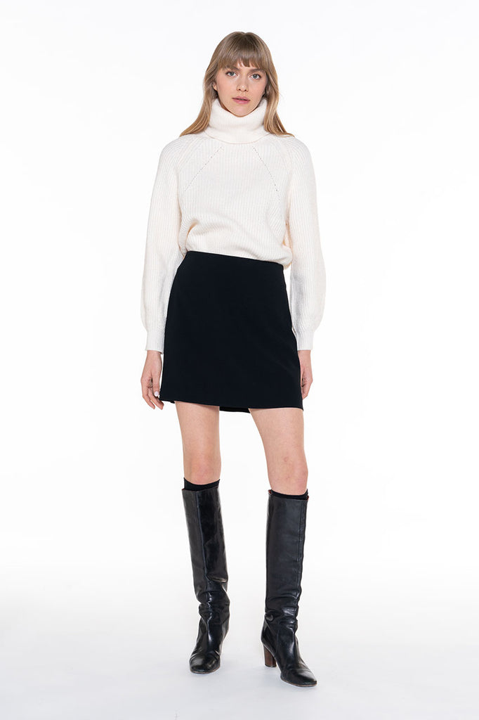 Mini jupe noire Jully-Mini jupe en tissu fluide noir