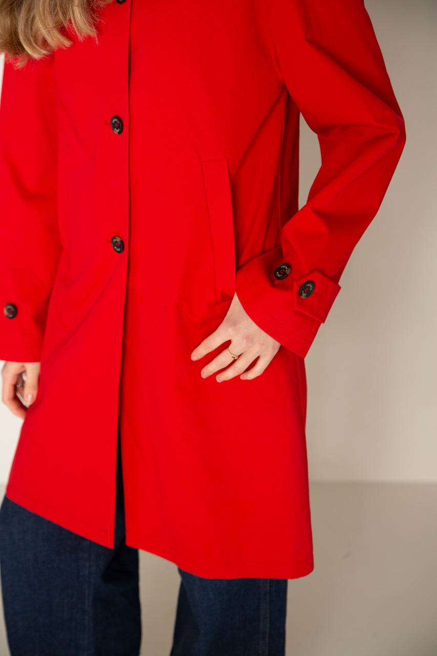 Sleek DAX-Redding coat in pure premium cotton red