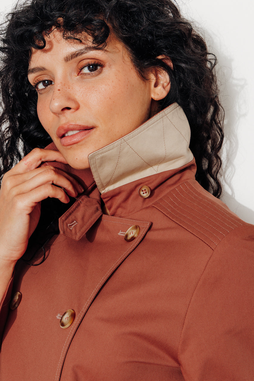 ROSEAU - ROSEAU - Trench féminin 100% coton premium déperlant MARRON - Trench & Coat