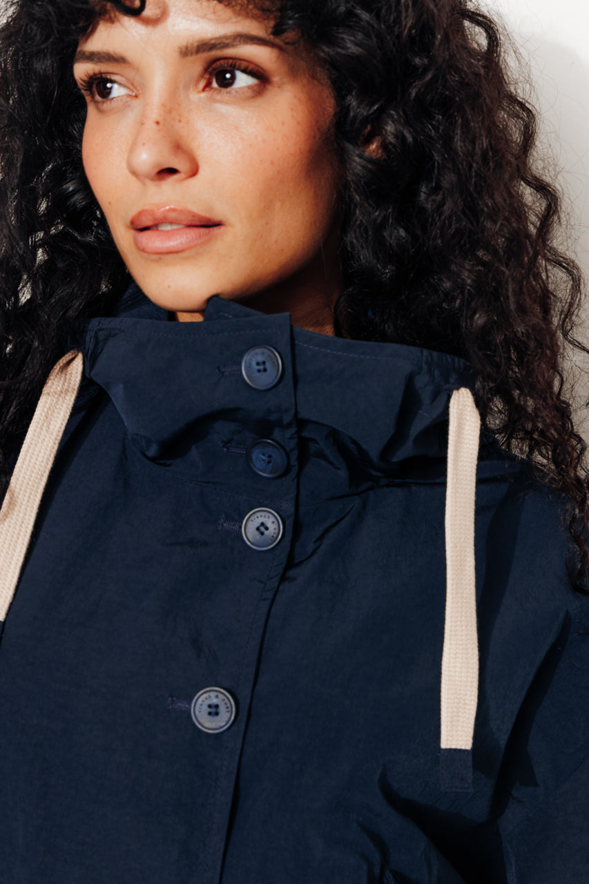 SUREAU - Veste courte, légère et déperlante MARINE - Trench & Coat