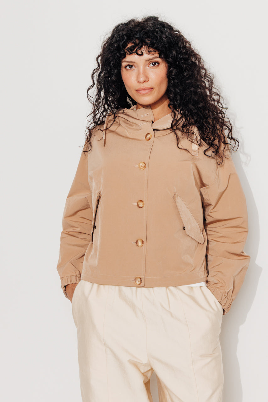SUREAU - Veste courte, légère et déperlante CAMEL - Trench & Coat