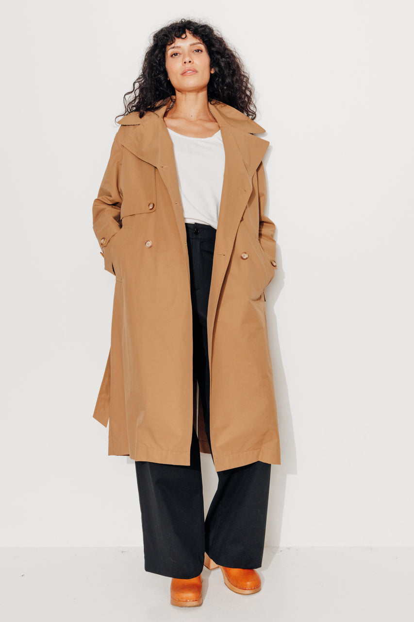TILIA - TILIA- Trench authentique coton déperlant CAMEL - Trench & Coat