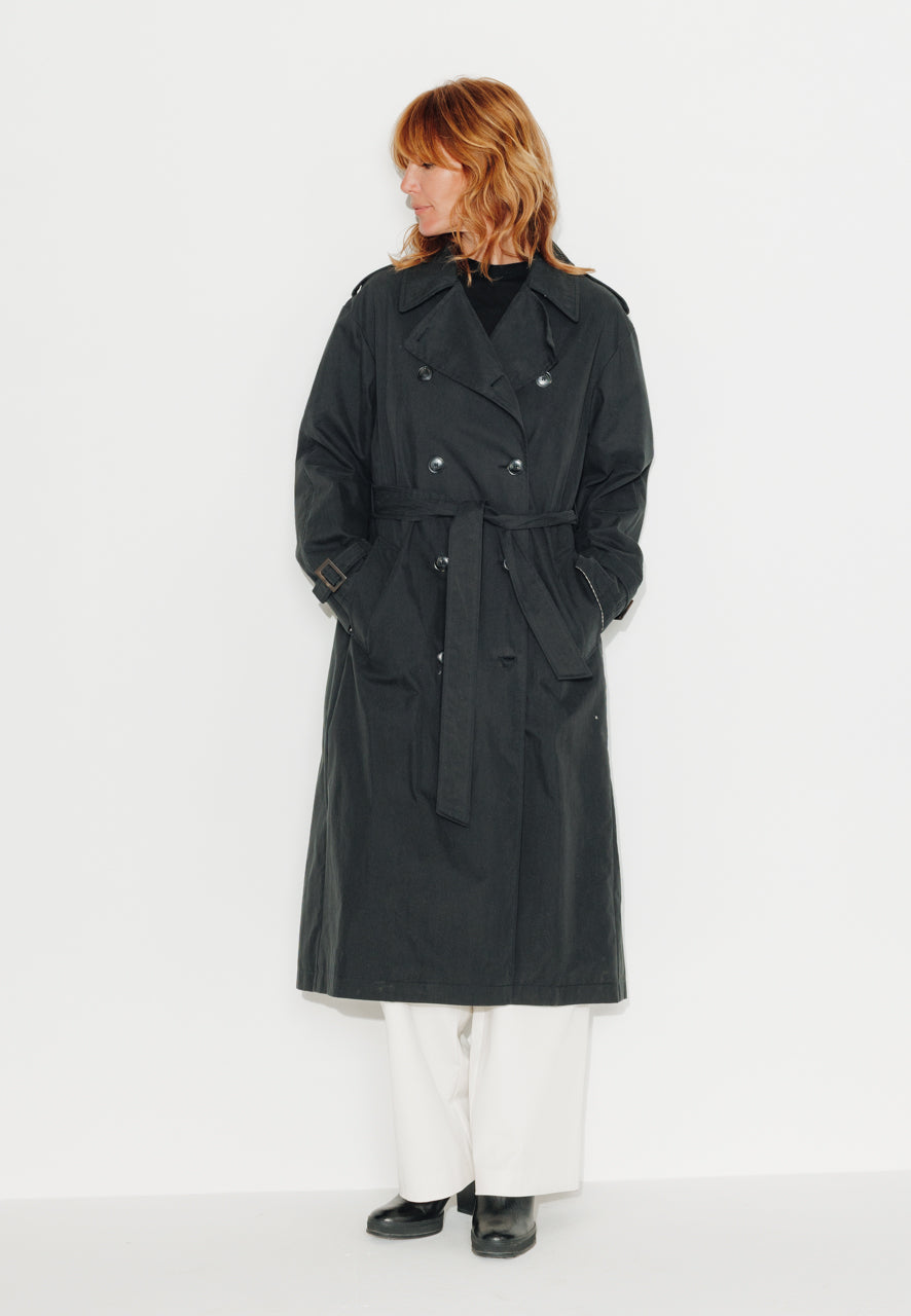 AMANDIER - AMANDIER - Trench long ceinturé en coton déperlant noir NOIR - Trench & Coat