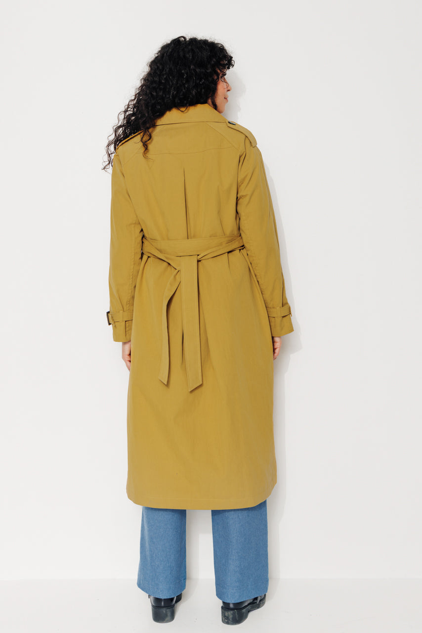 AMANDIER - AMANDIER - Trench long ceinturé en coton déperlant moutarde MOUTARDE - Trench & Coat