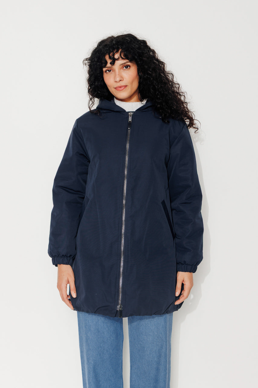 PINACEA - PINACEA - Parka mi longue ouatinée en coton déperlant marine MARINE - Trench & Coat