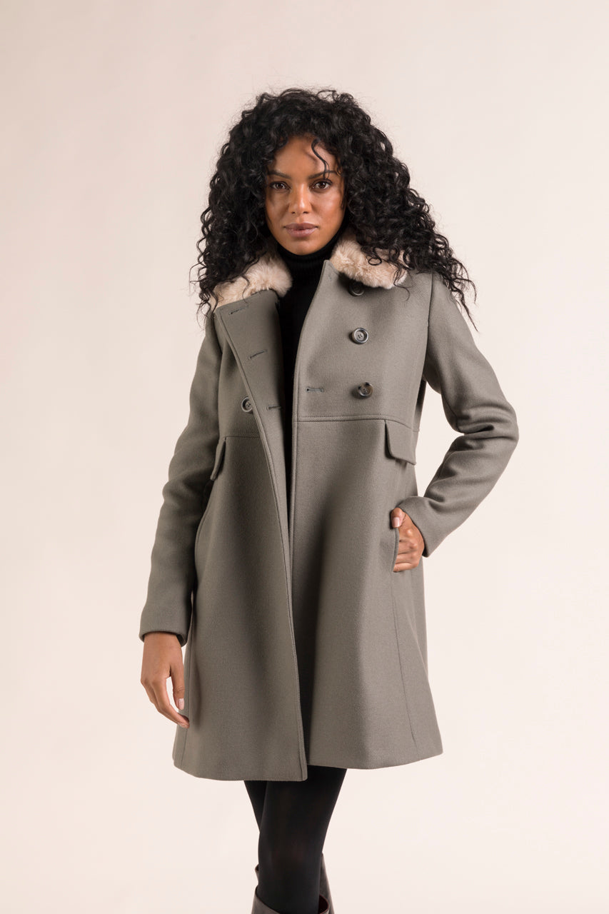Feminine wool coat sales