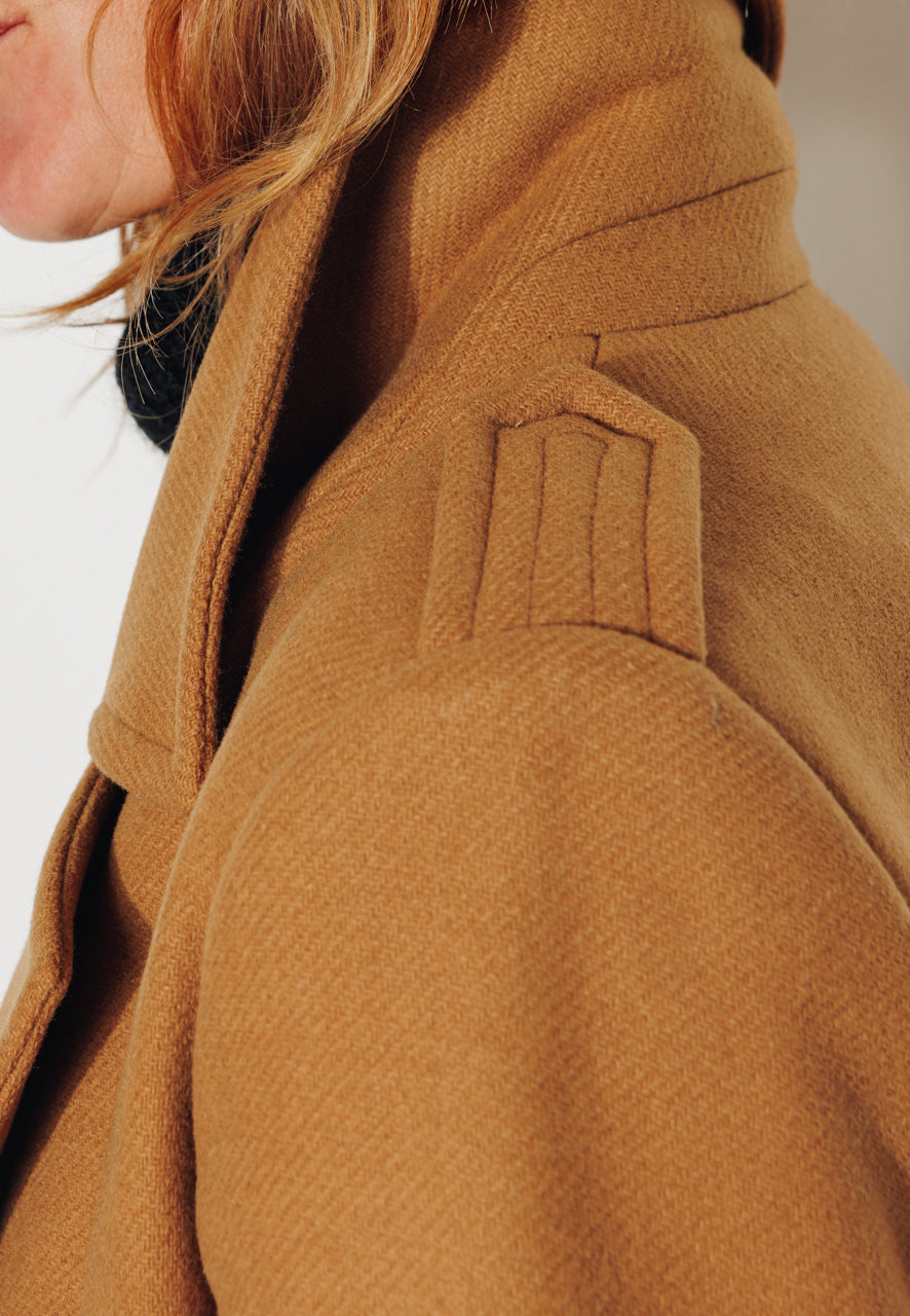 PRECIEUX - PRECIEUX - Manteau long ceinturé en drap de laine vierge camel Camel / Camel - Trench & Coat