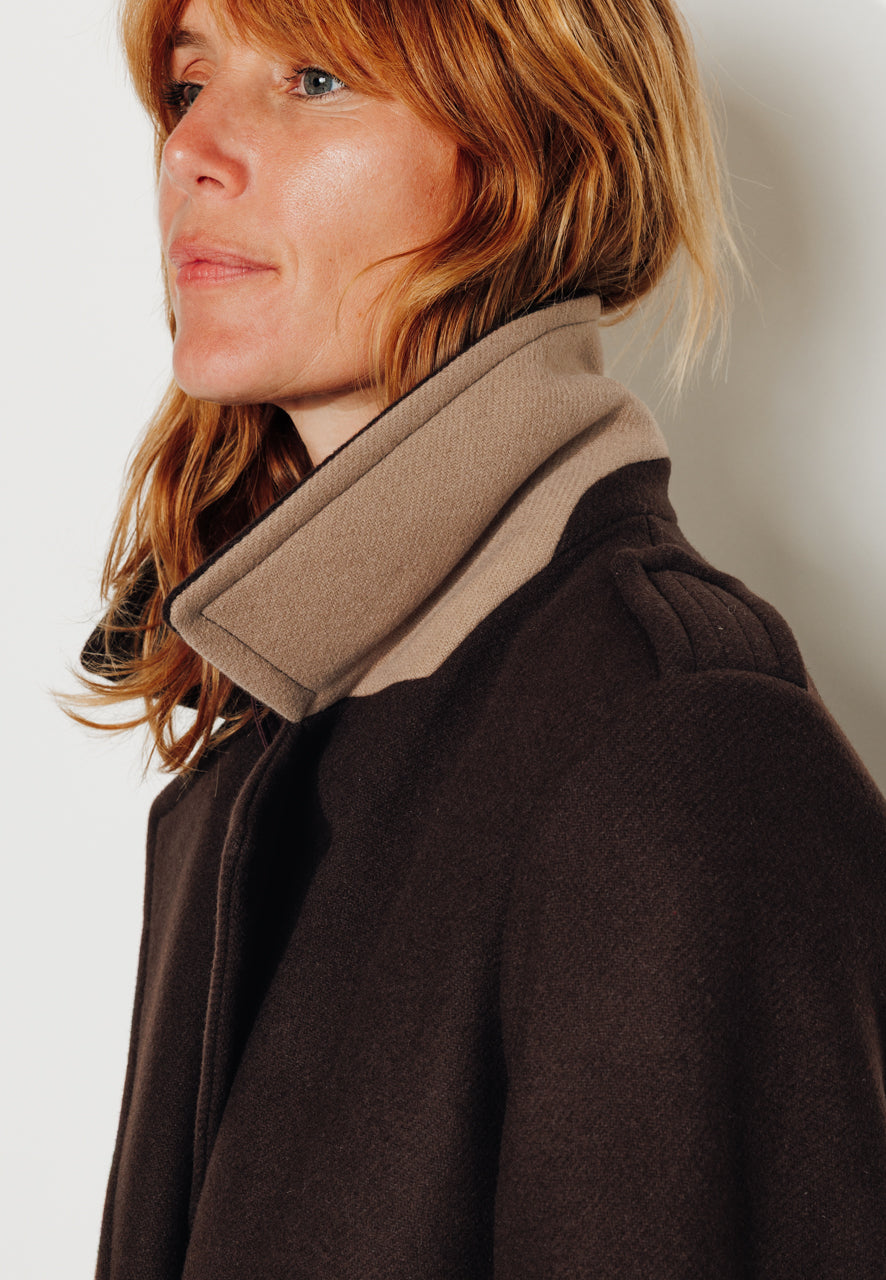 PRECIEUX - PRECIEUX - Manteau long ceinturé en drap de laine vierge marron Marron / Brown - Trench & Coat