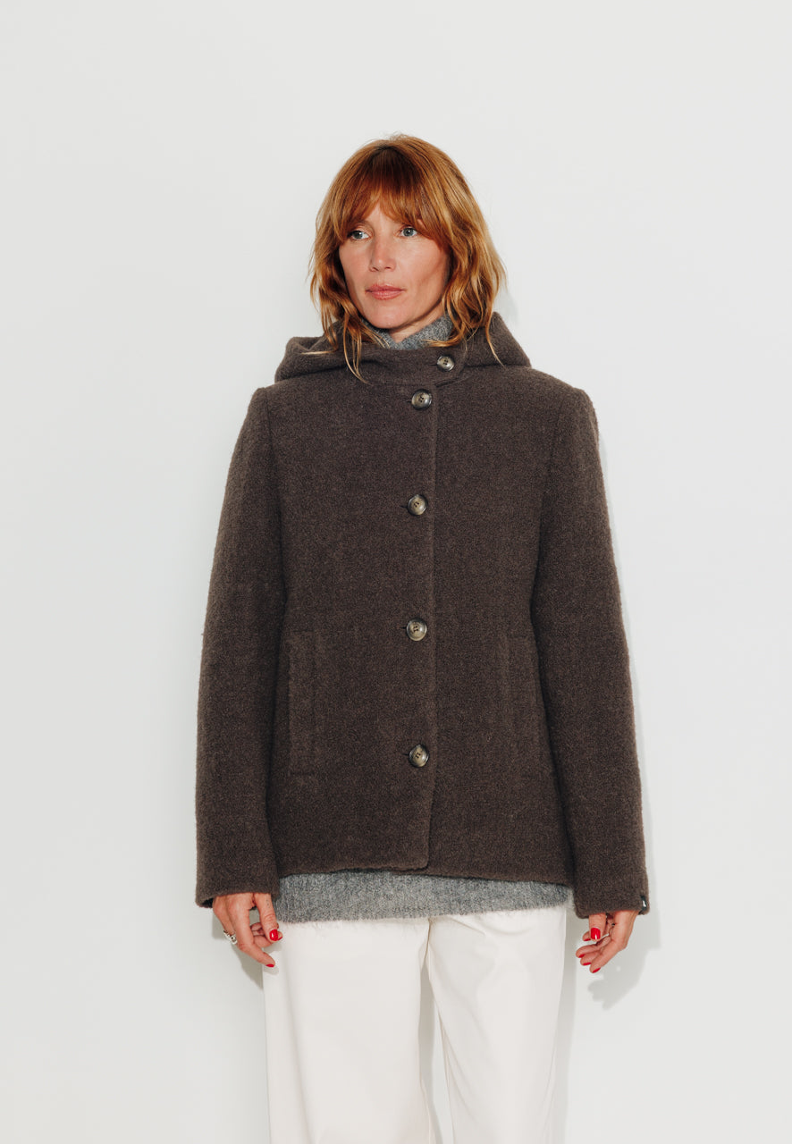 CORMOZ - CORMOZ - Manteau court en bouclette de laine vierge marron Marron / Brown - Trench & Coat