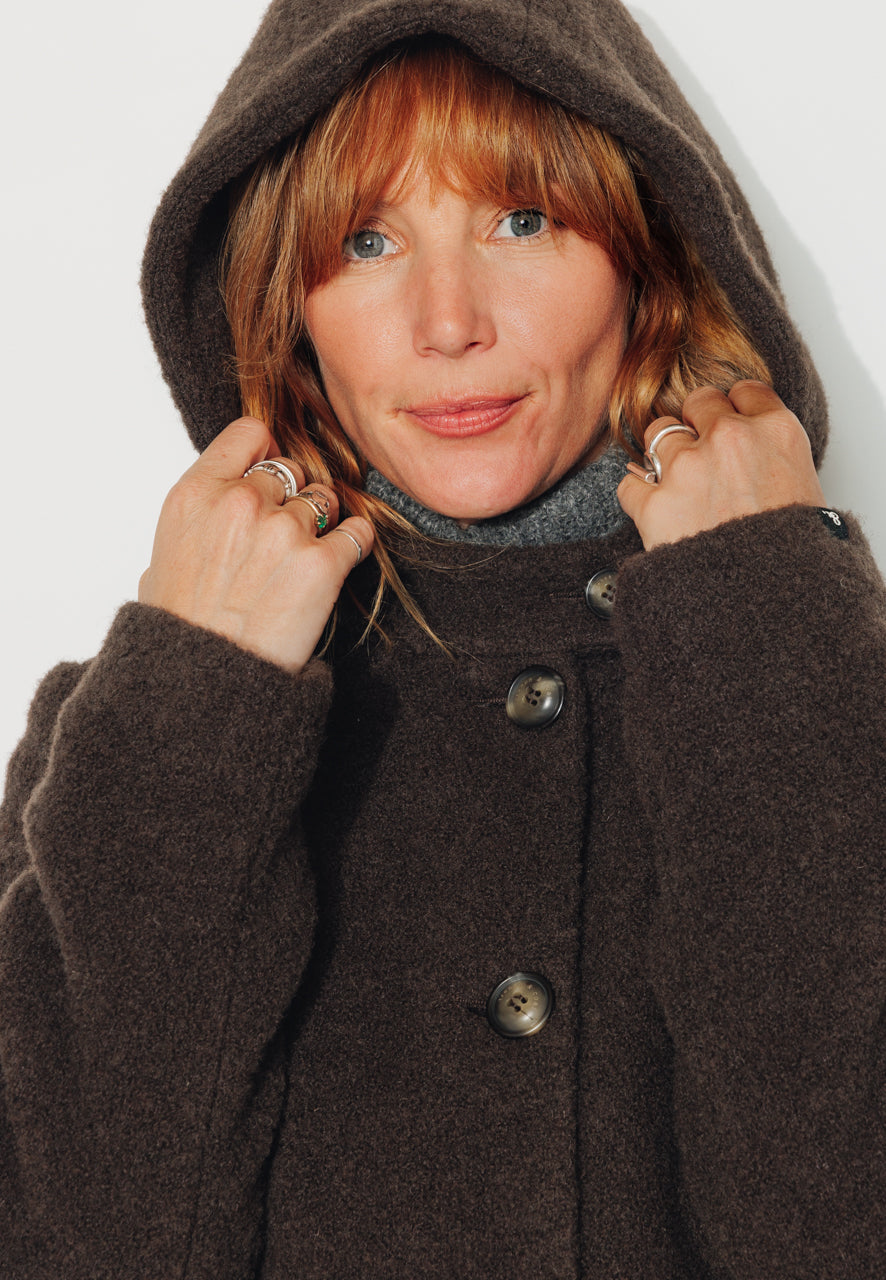 CORMOZ - CORMOZ - Manteau court en bouclette de laine vierge marron Marron / Brown - Trench & Coat