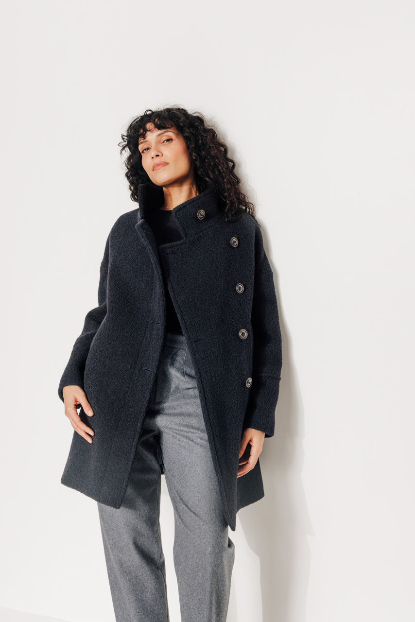 UPIE - UPIE - Manteau mi-long oversize en bouclette de laine vierge noir NOIR - Trench & Coat
