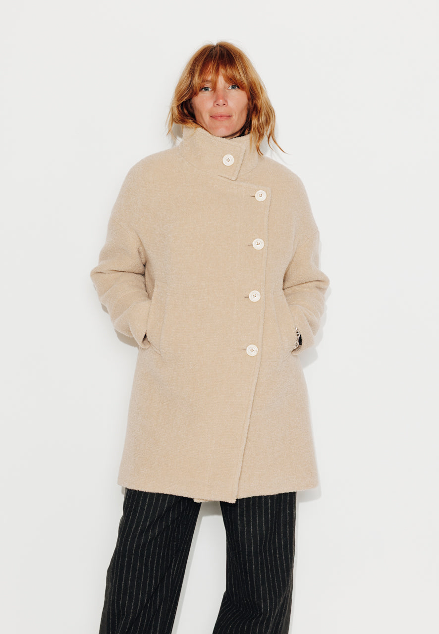 UPIE - UPIE - Manteau mi-long oversize en bouclette de laine vierge beige SABLE - Trench & Coat