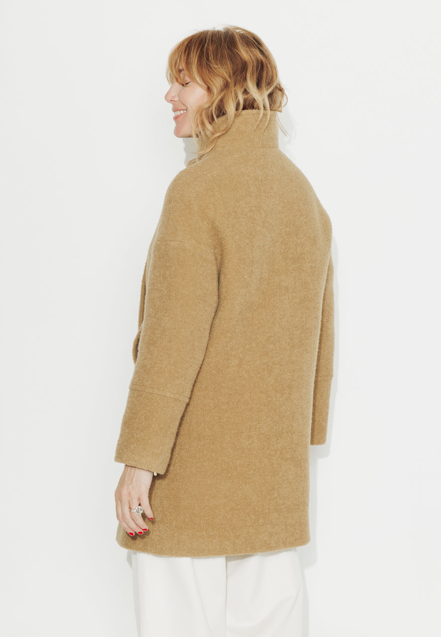 UPIE - UPIE - Manteau mi-long oversize en bouclette de laine vierge moutarde MOUTARDE - Trench & Coat