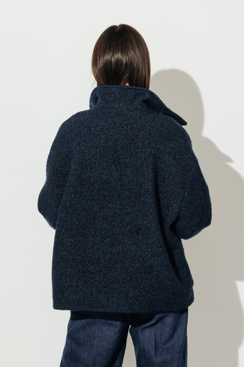 SEQUOIA - SEQUOIA - Manteau court en gabardine de laine bouclée recyclée bleu OCEAN - Trench & Coat