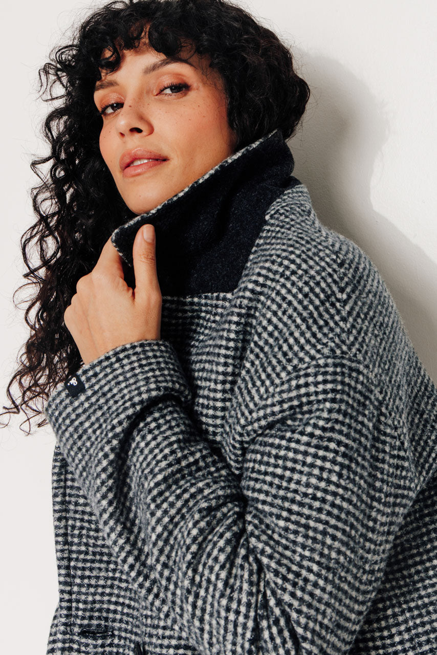 MURIER - MURIER - Manteau court oversize esprit caban en laine vierge vichy gris NOIR ECRU - Trench & Coat