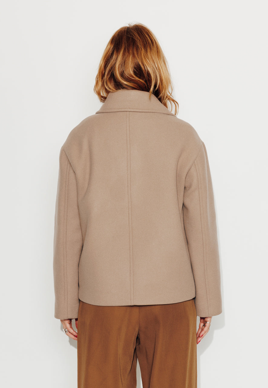 MURIER - MURIER - Manteau court oversize en drap de laine vierge beige GREGE - Trench & Coat