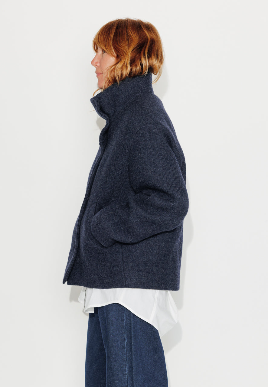 CABRILLET - CABRILLET - Manteau court oversize en laine vierge marine MARINE - Trench & Coat