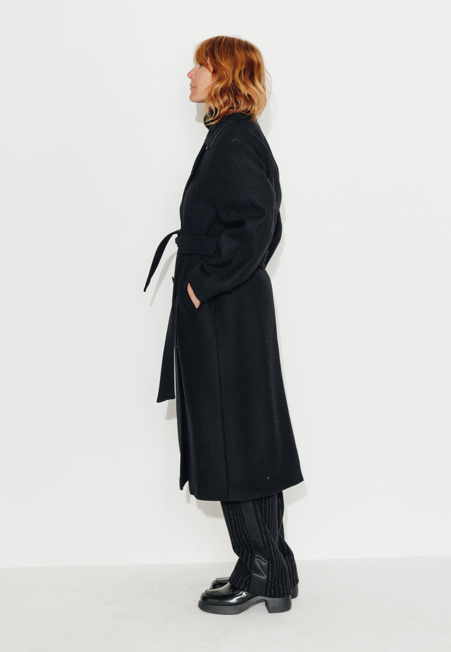 LONGTROENE - LONGTROENE - Manteau long oversize en drap de laine vierge noir NOIR - Trench & Coat