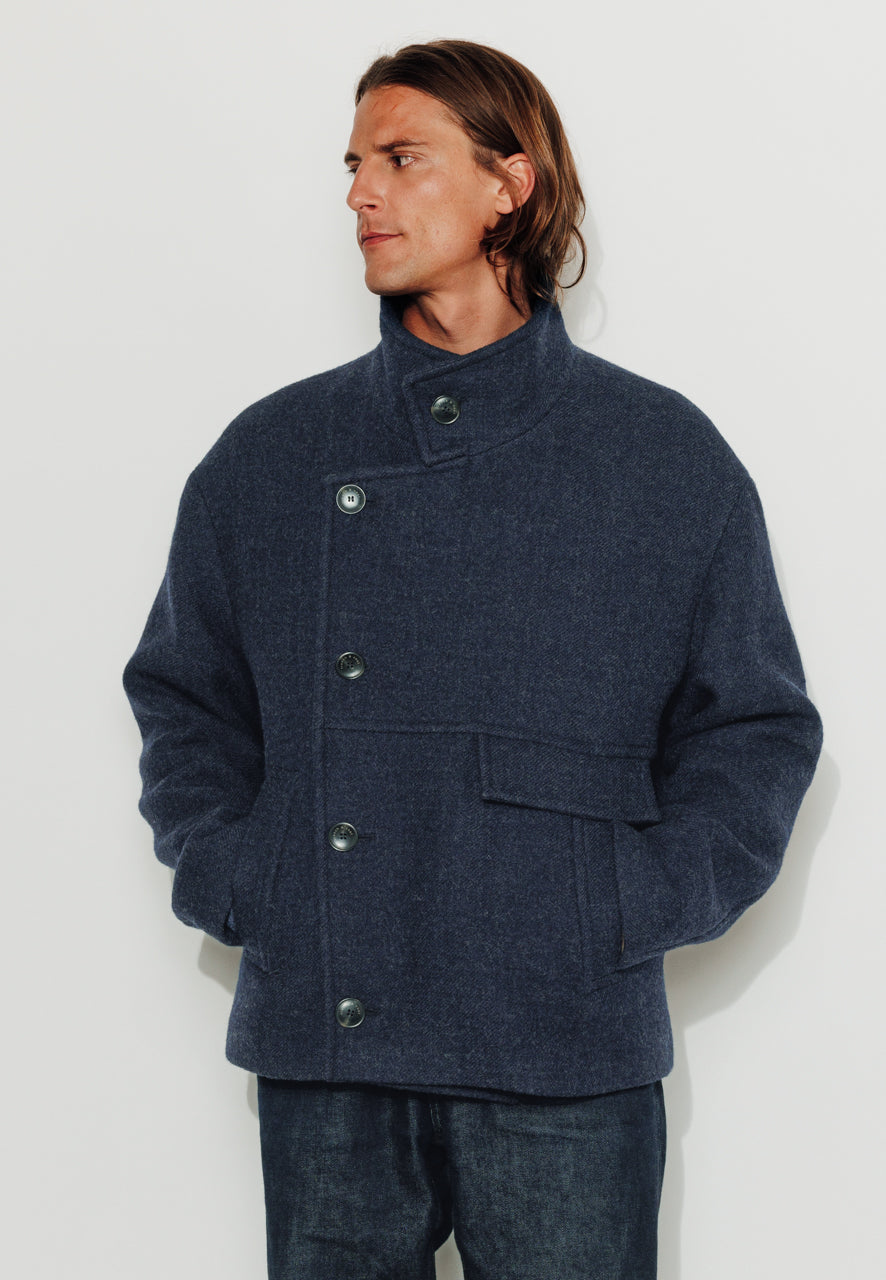 RAFI - RAFI – Manteau court oversize en laine vierge marine MARINE - Trench & Coat