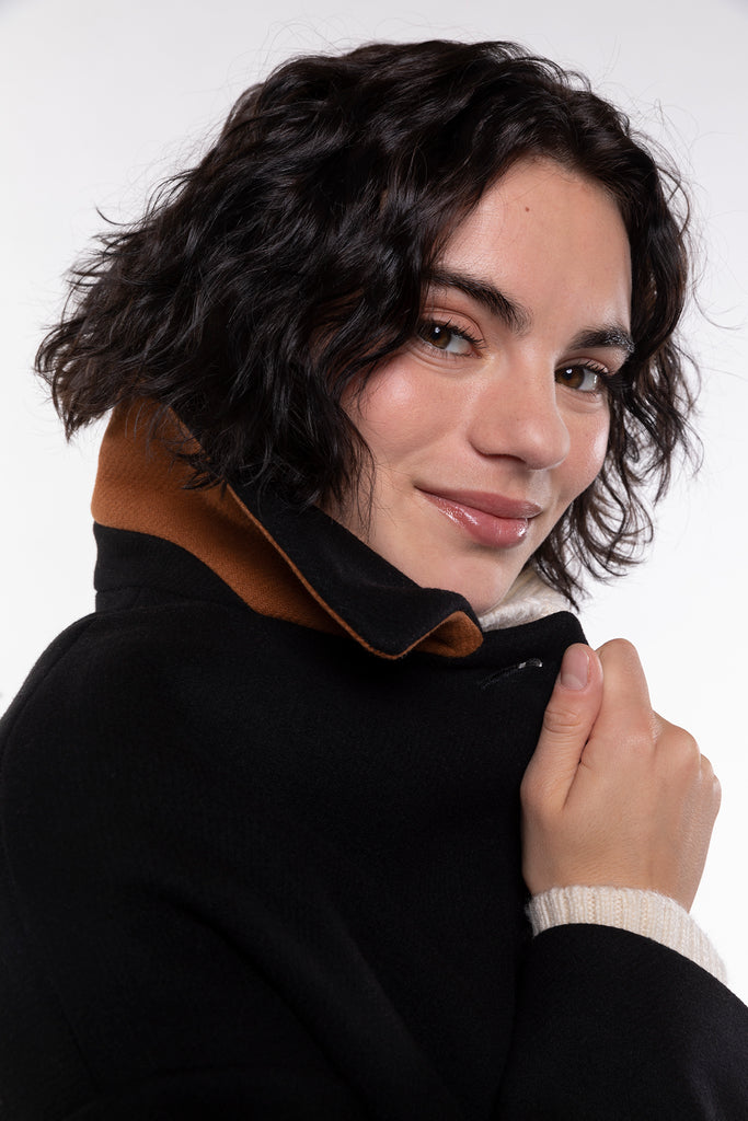 Manteau COSTAROS-Manteau court en drap de laine noir