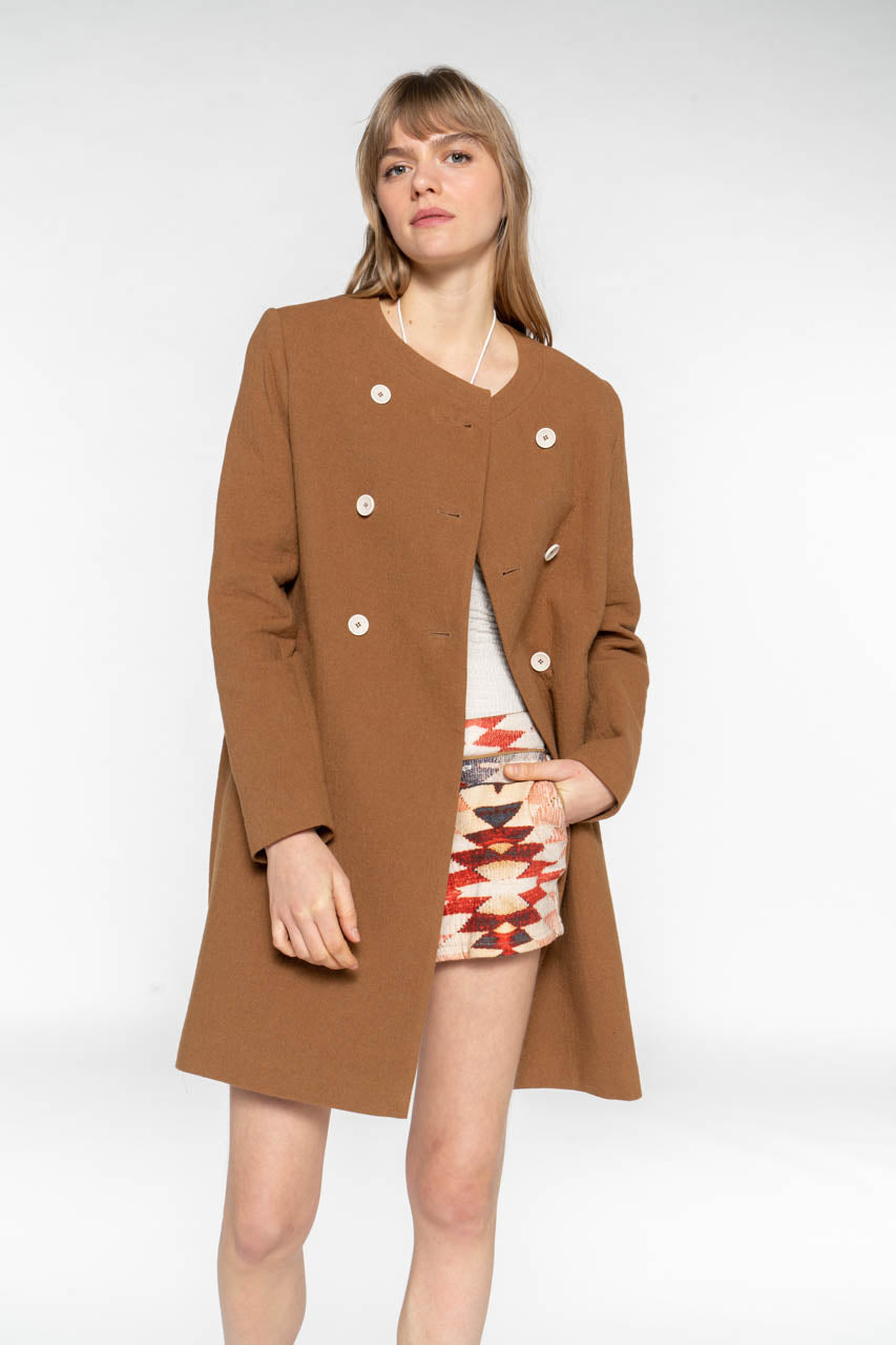 FELCE coat-Plain collarless coat in iced brown cotton